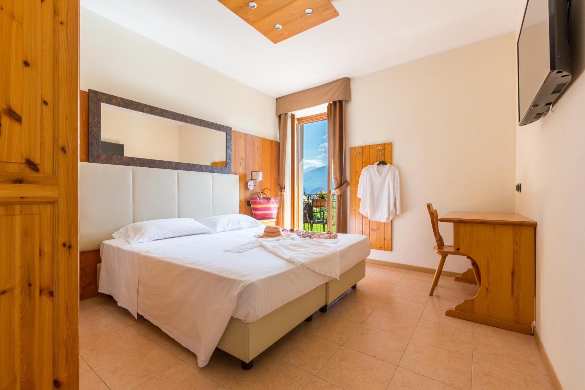 Agritur Eden Marone Villa Riva del Garda Luaran gambar