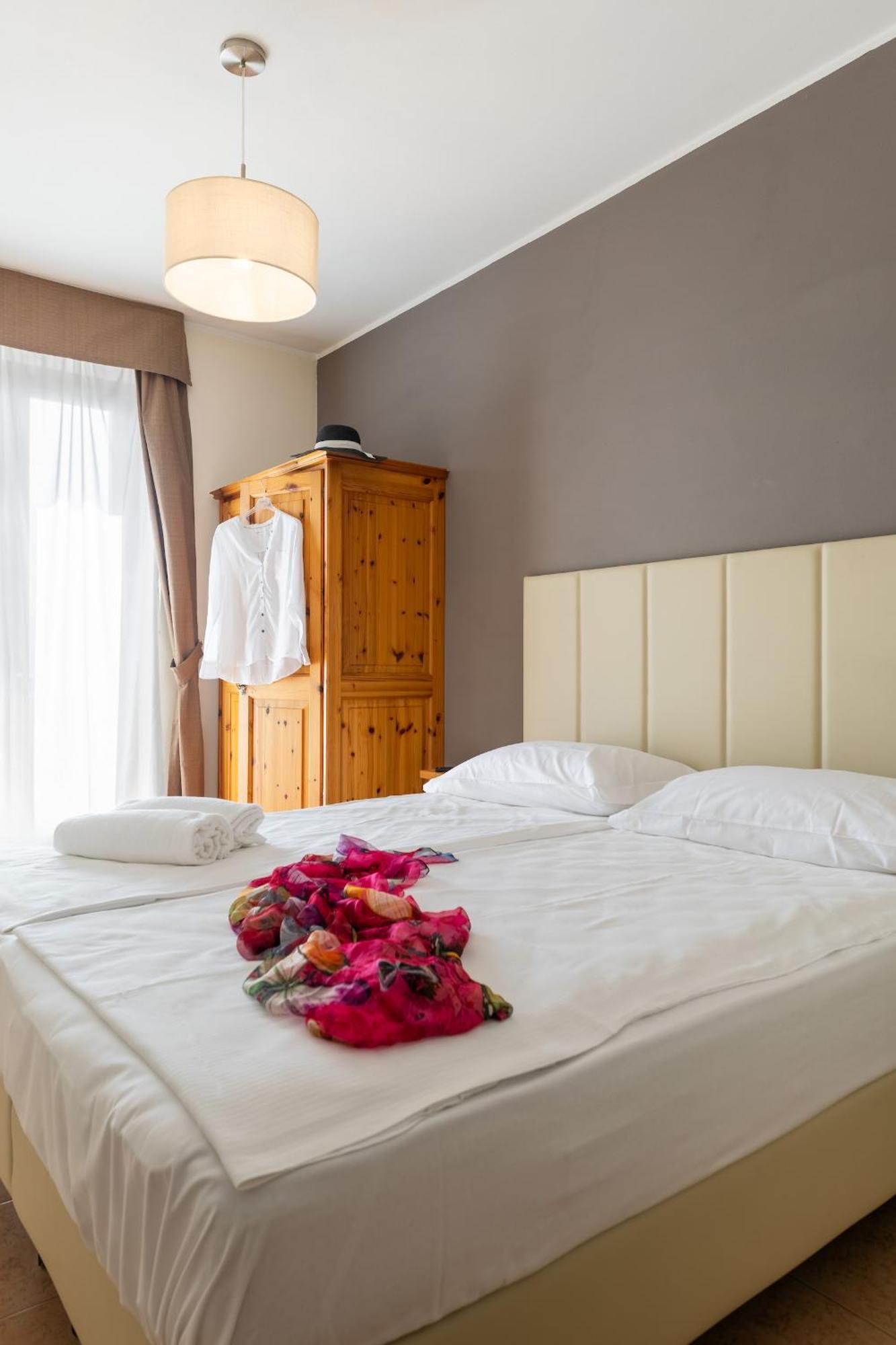 Agritur Eden Marone Villa Riva del Garda Luaran gambar